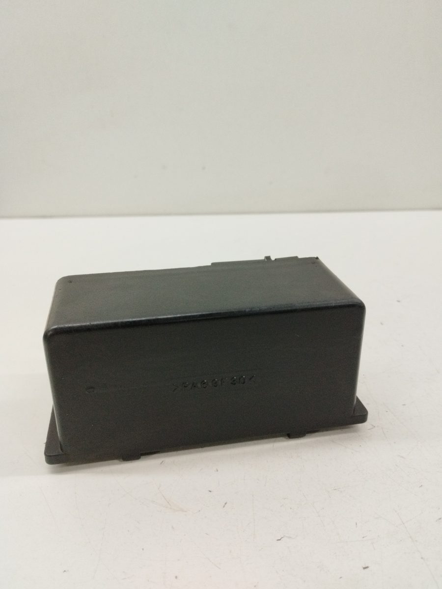 Caja Precalentamiento Mercedes-Benz Clase C (W203) Berlina 2000-2007 220 CDI (203.006)