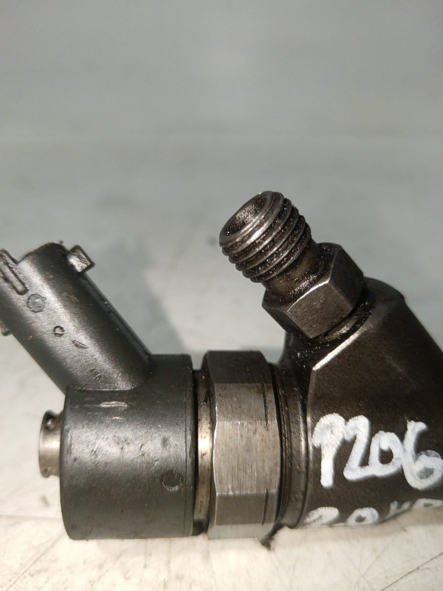 Inyector Peugeot 206 Berlina 1998-2010 2.0 HDi CAT 2.0L 66kW 0445110044
