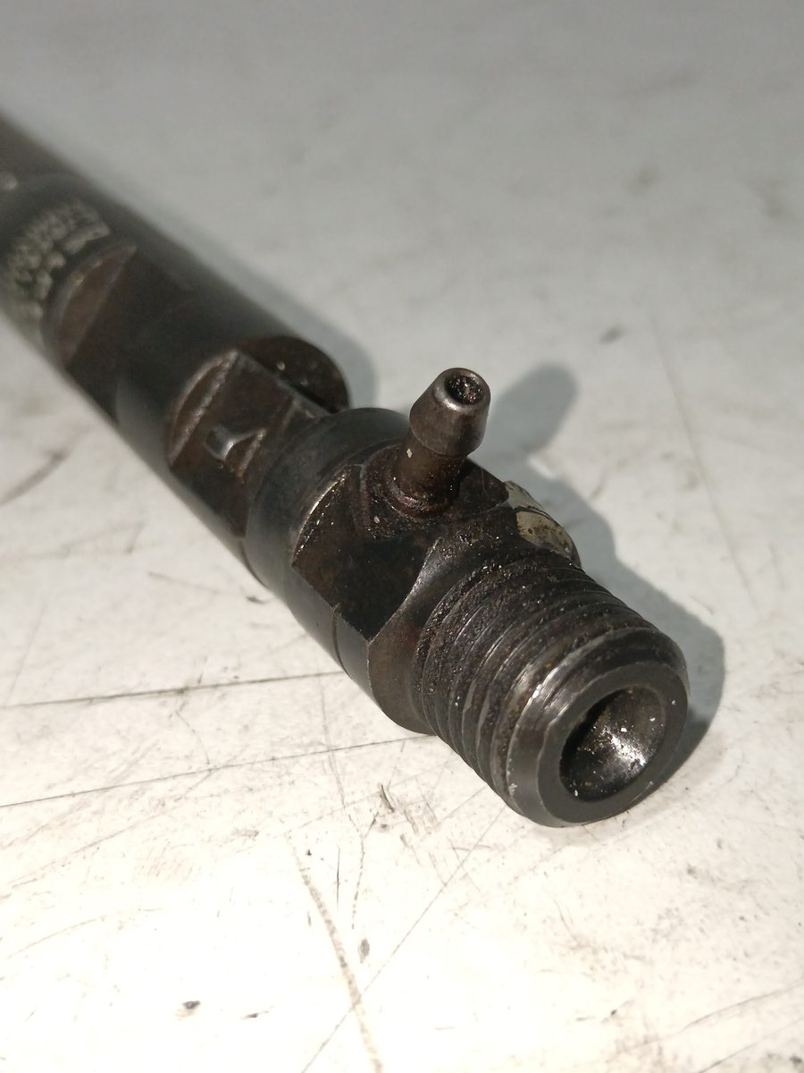 Inyector Renault Clio II Fase II (B/CB0) 2001-2013 Base Authentique 1.5L 50kW 8200207935
