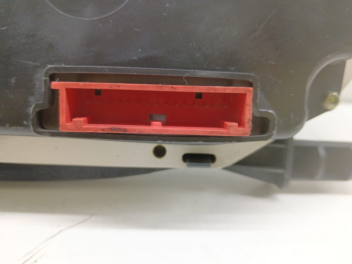 Tablero de Instrumentos Renault Clio II Fase II (B/CB0) 2001-2013 1.5 dCi Diesel 216589083
