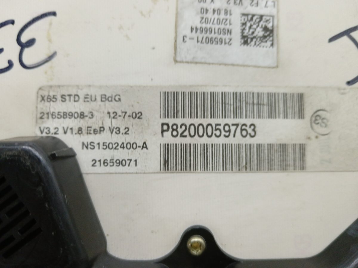Tablero de Instrumentos Renault Clio II Fase II (B/CB0) 2001-2013 1.5 dCi Diesel 216589083