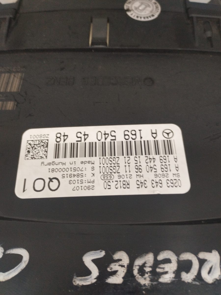 Tablero de Instrumentos Mercedes-Benz Clase B (W245) 2005-2011 A1695404548