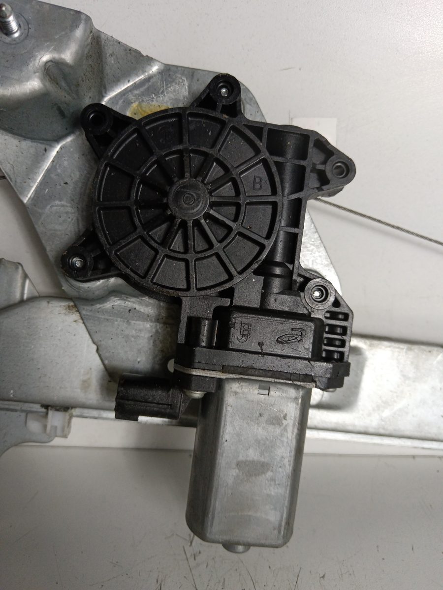 Alza Cristal Delantero Derecho Electrico Renault Duster desde 2010 128001471B