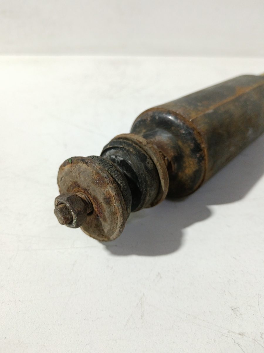 Amortiguador Delantero Der/Izq Mitsubishi L 200 (K60T) 1996-1999 2.5 Diesel MR151227