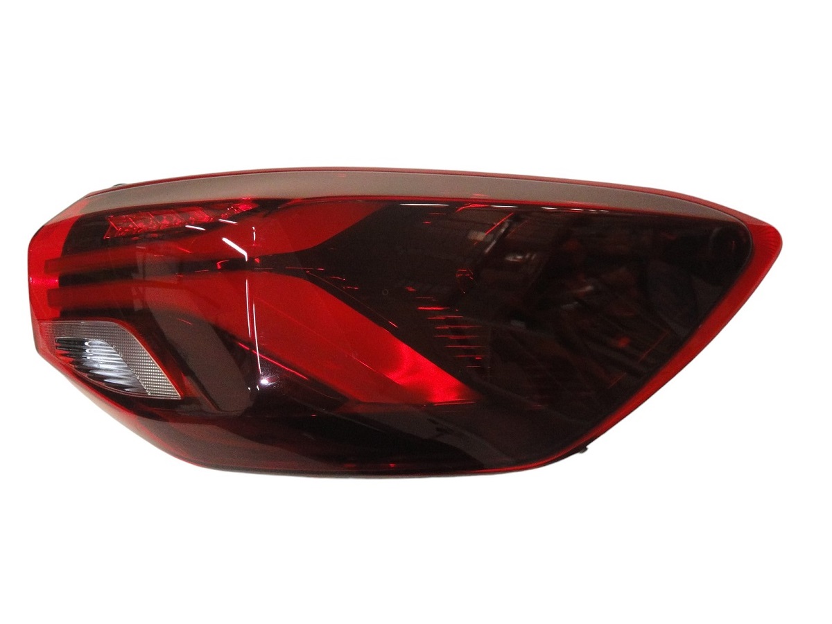 FARO TRA DER*CH ONIX PLUS SEDAN 2020/ (LADO EXTERIOR)LED