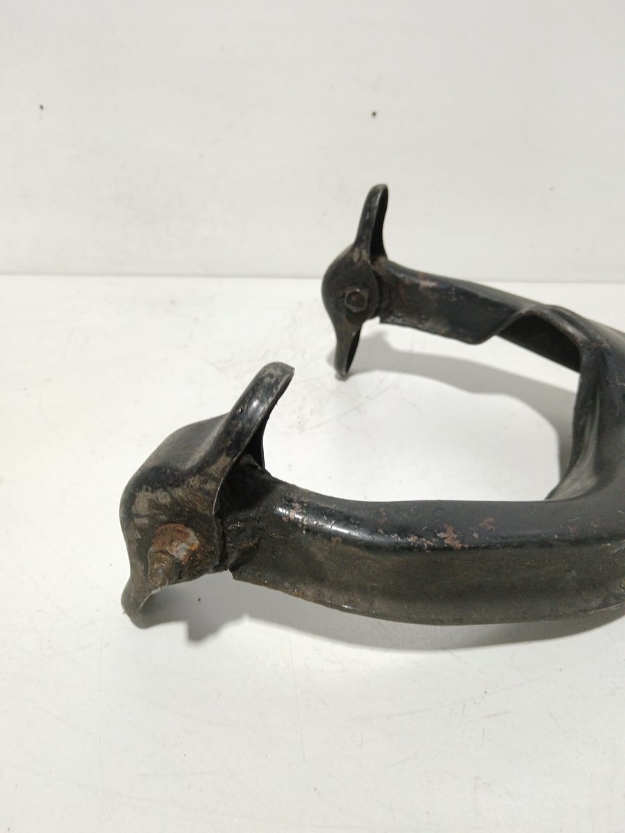 Parrilla de Suspension Inferior Trasera Derecha Mitsubishi Galant Berlina (E50) 1993-1996