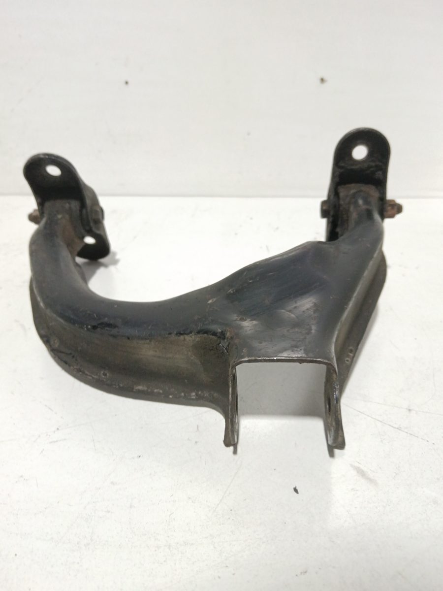 Parrilla de Suspension Inferior Trasera Derecha Mitsubishi Galant Berlina (E50) 1993-1996
