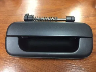 Manija de puerta trasera derecha