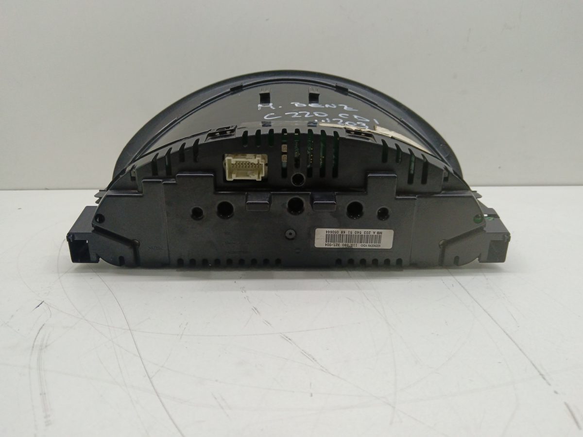 Tablero de Instrumentos Mercedes-Benz Clase C (W203) Berlina 2000-2007 A2035405148050644
