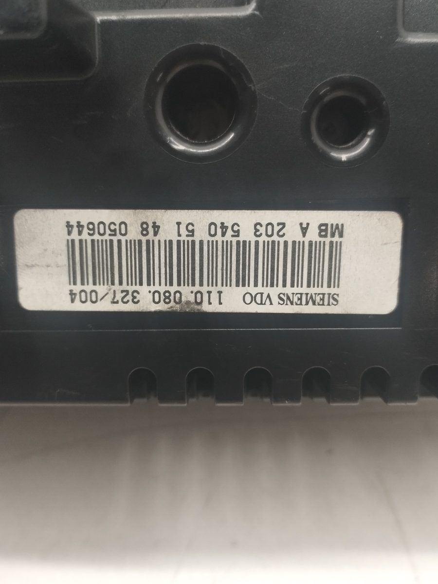 Tablero de Instrumentos Mercedes-Benz Clase C (W203) Berlina 2000-2007 A2035405148050644