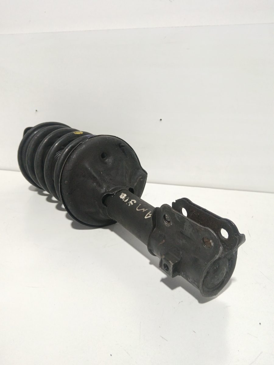 Amortiguador Delantero Izquierdo Hyundai Accent (X3) 1994-1997 1.5 GS 1.5L 65kW 8876999