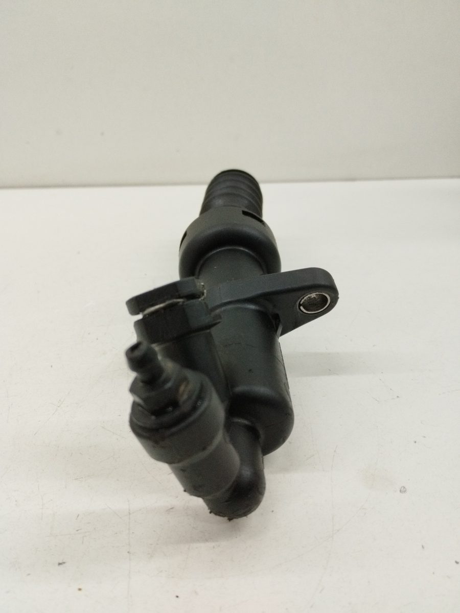Bombin Embrague Peugeot 307 (S1) 2001-2005 XT 2.0L 79kW PA66GF35