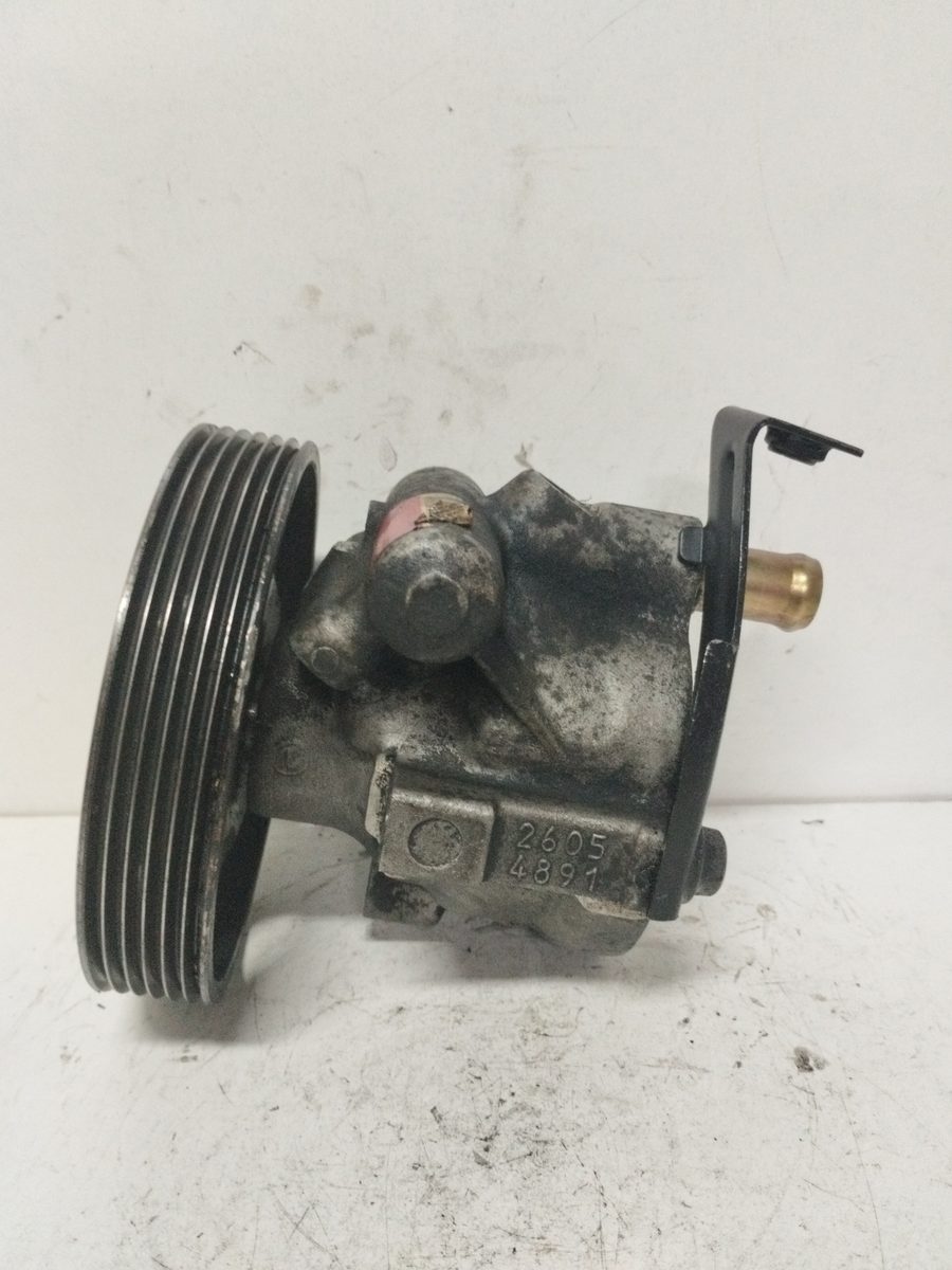 Bomba Direccion Volvo V40 Familiar 1995-2005 1.9 D+ (85kW) 1.9L 85kW 8200071050