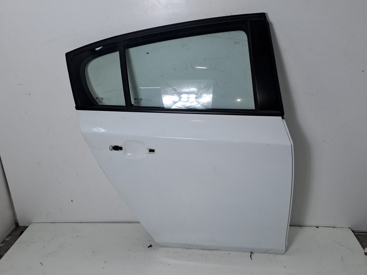 Puerta Trasera Derecha Chevrolet Cruze 2009-2014