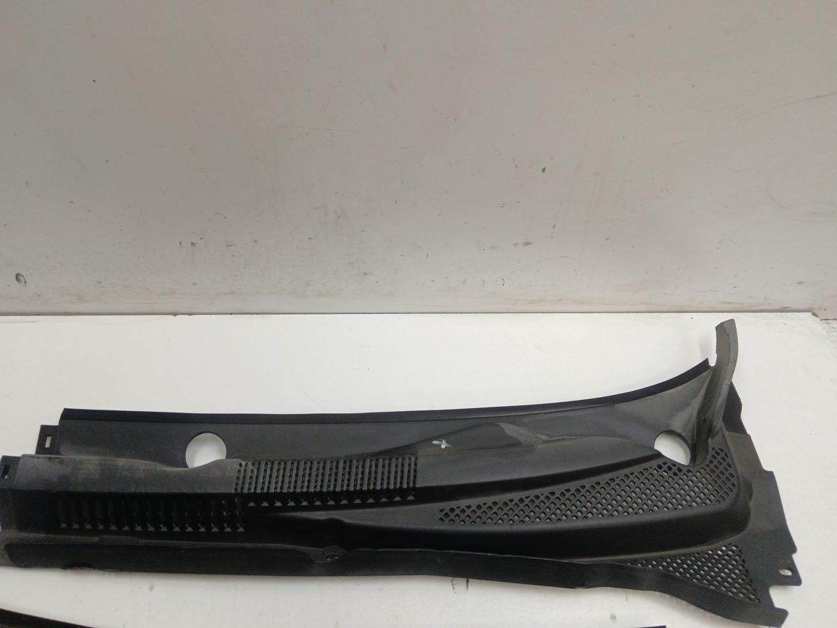 Rejilla De Torpedo Chevrolet Cruze 2009-2014 LT