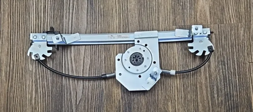 LEVANTACRIS DEL DER FIAT MOBI-STRADA (ELE-S/MOTOR)