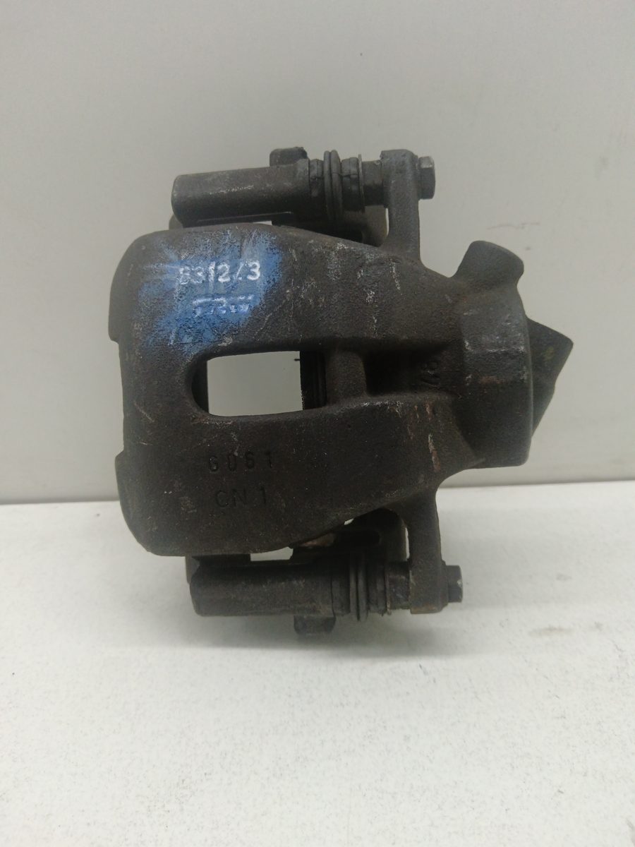 Mordaza de Freno Delantera Derecha Citroën C2 2003-2010 1,4 1.4L 54kW 83123