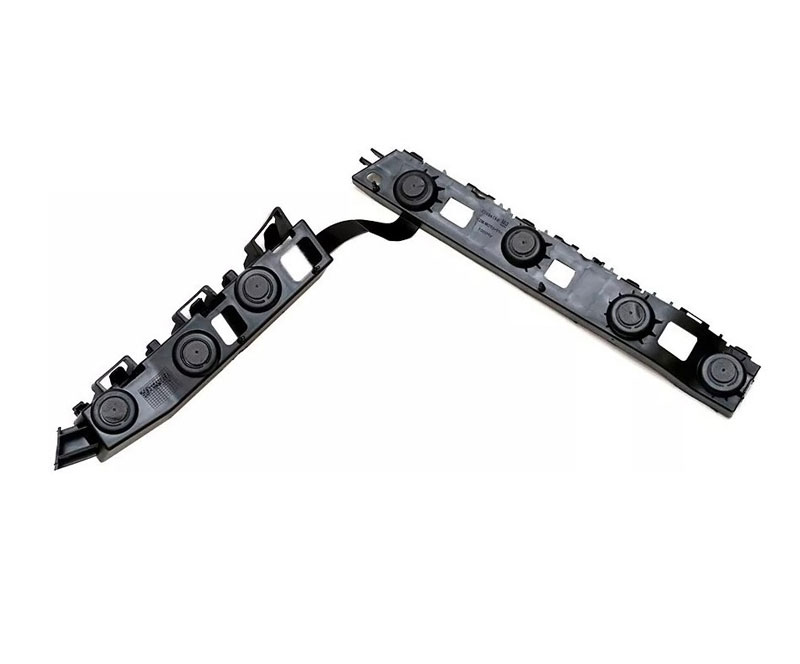 GUIA LATERAL PARAGOLPE TRASERO LD (13/16)