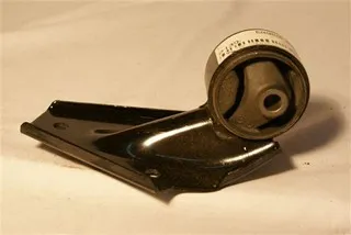 SOPORTE MOTOR DEL IZQ SUBARU J10 (2WD)