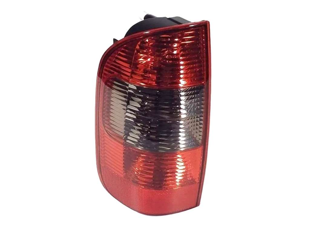 FARO TRASERO GM S10 05/ FUME DERECHO
