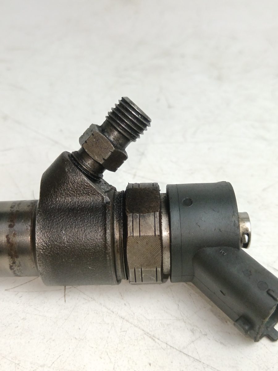 Inyector Hyundai Santa Fe (BM) 2006-2012 2.2 CRDi CAT 2.2L 110kW 0445110254