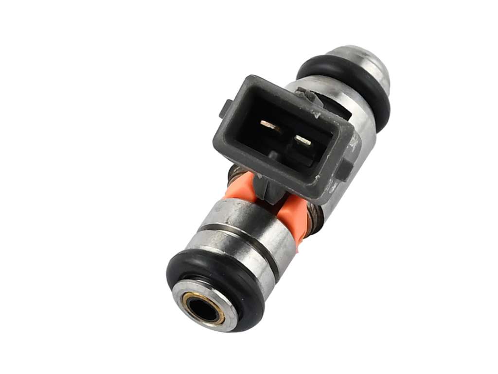 Inyector de combustible
