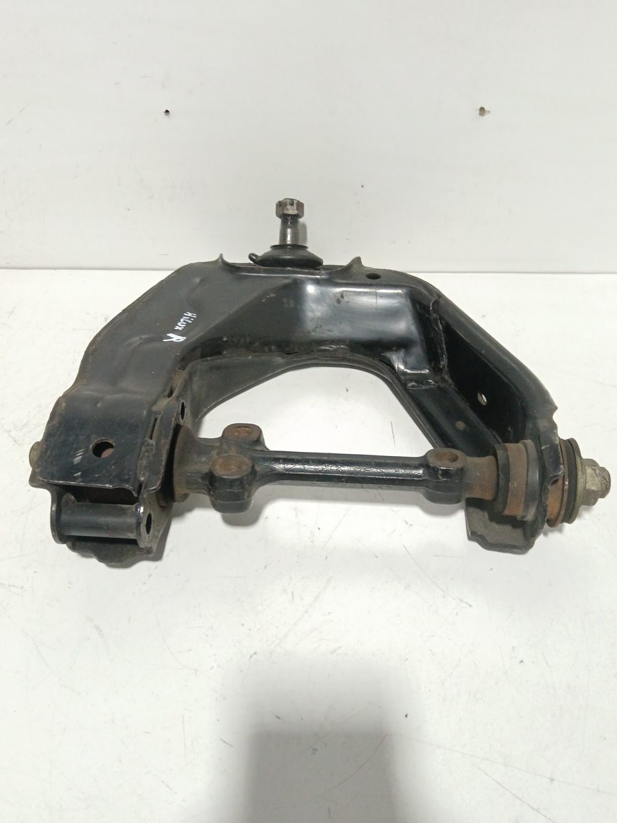 Parrilla de Suspension Superior Delantera Derecha Toyota Hilux (KUN) 2005-2016
