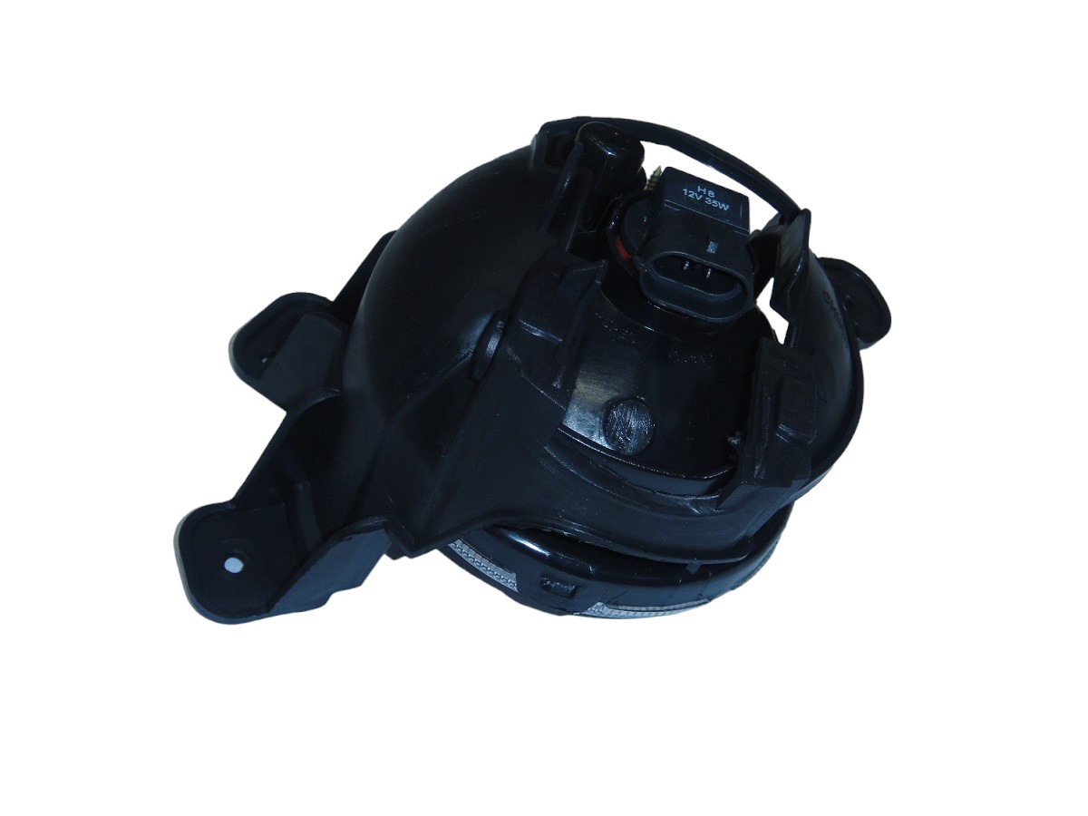 FARO CAMINERO DERECHO CHEVROLET TRACKER 2013/2016