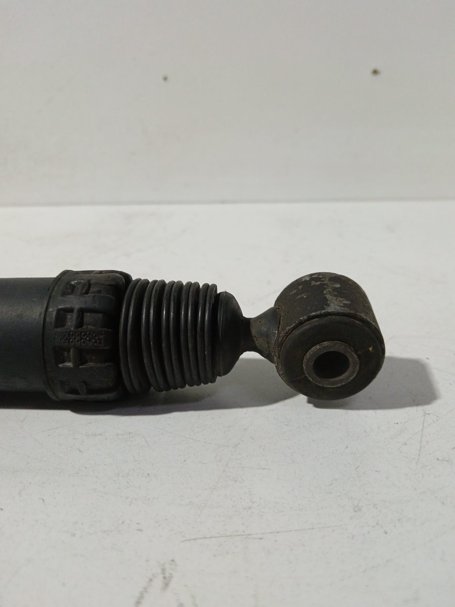 Amortiguador Trasero Der/Izq Peugeot 205 Berlina 1983-1998 1,1 1.1L 44kW 960837658