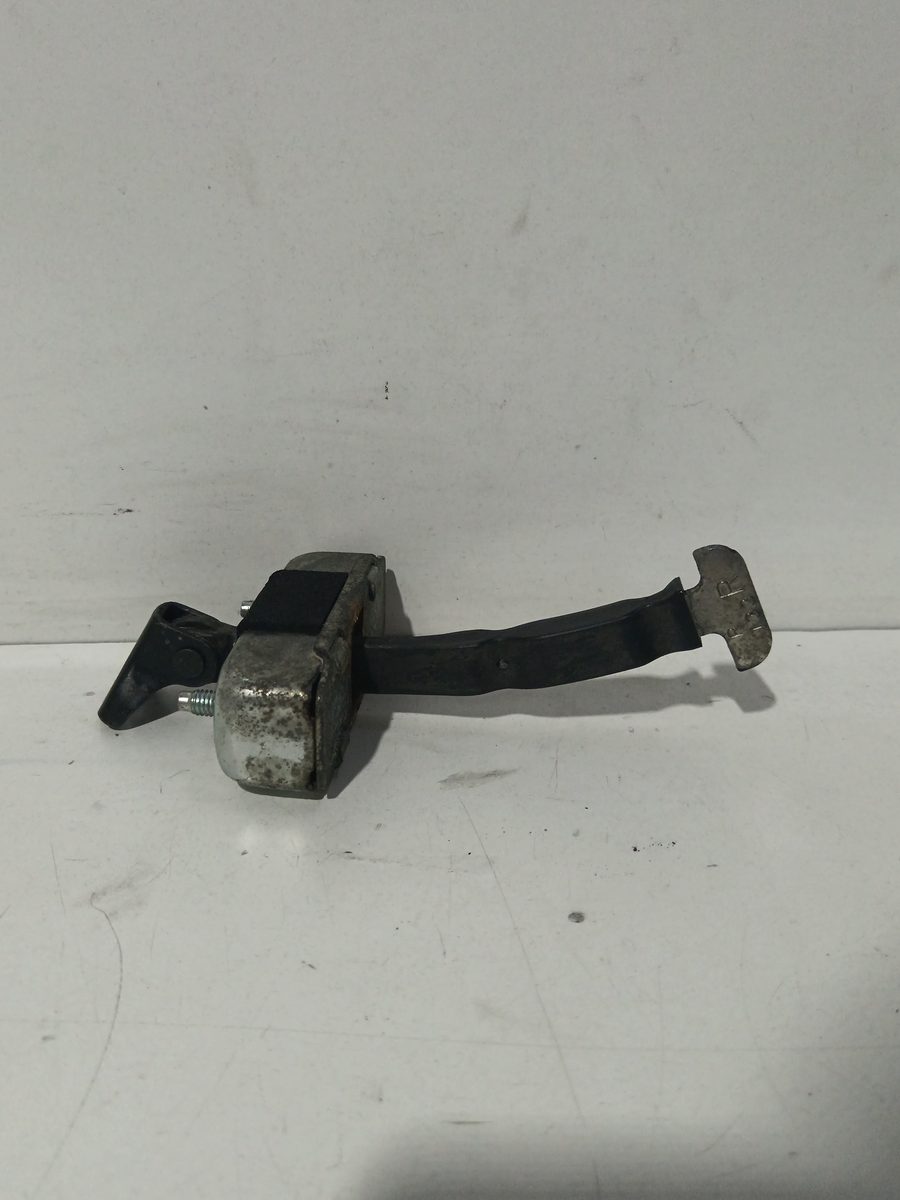 Limitador de Puerta Trasero Toyota Corolla (E15) 2006-2011 Luna
