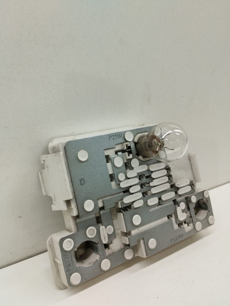 Porta Lampara Trasero Izquierdo Citroën Xantia Berlina 1997-2002 SX PPTD20