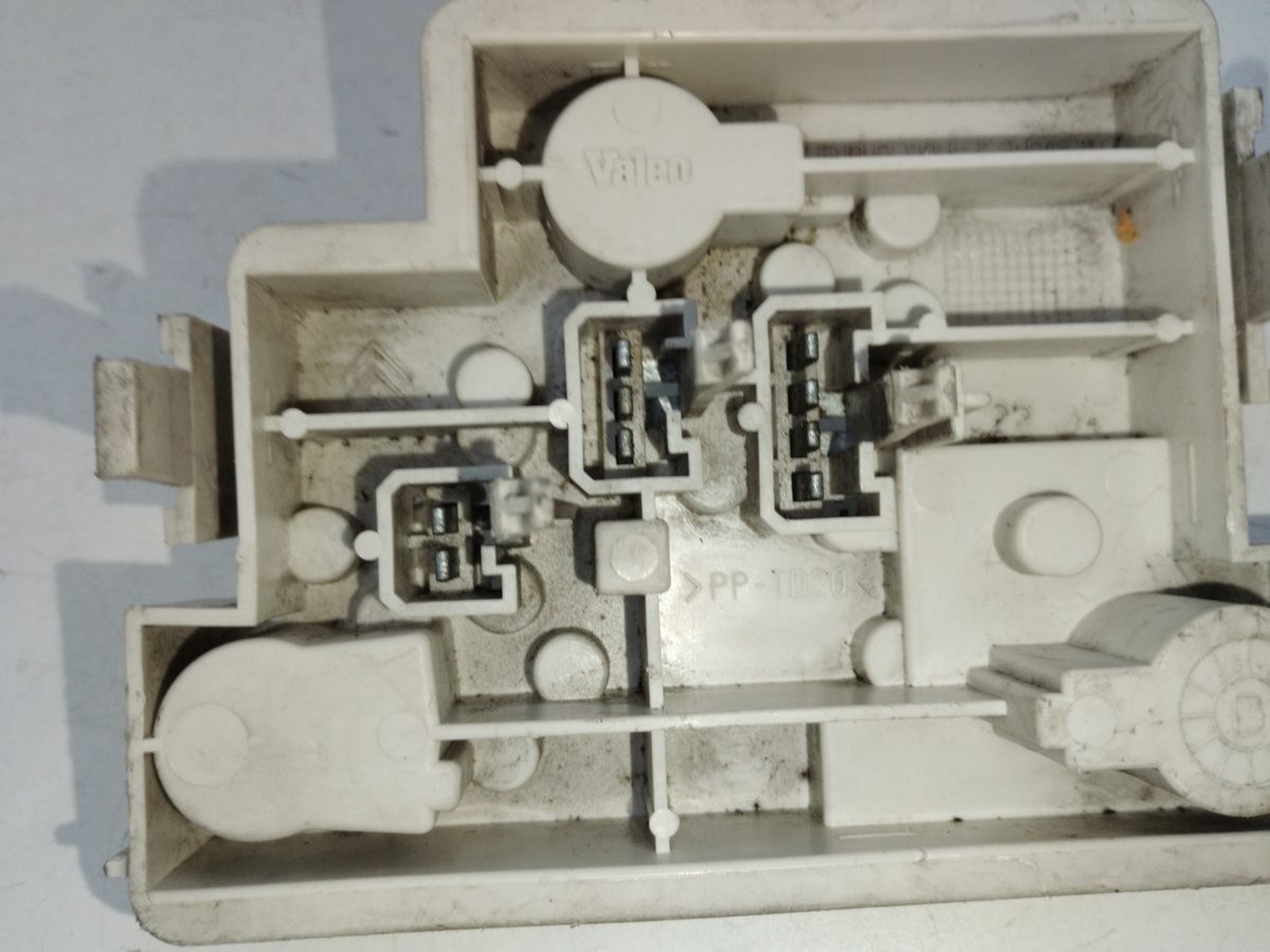 Porta Lampara Trasero Izquierdo Citroën Xantia Berlina 1997-2002 SX PPTD20