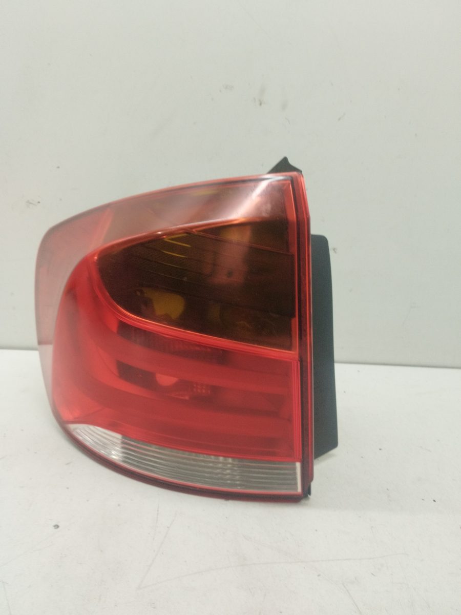 Farol Trasero Izquierdo Exterior BMW X1 (E84) 2009-2015 sDrive 20d 63212992477
