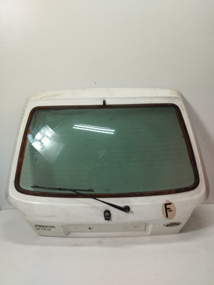 Porton Trasero Ford Fiesta Berlina 1995-1999 Básico