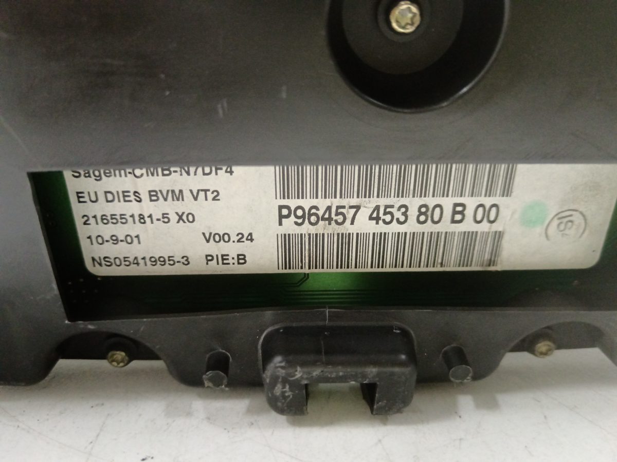 Tablero de Instrumentos Citroën Xsara Coupe 1997-2005 9645745380