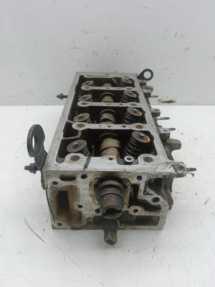 Tapa De Cilindros Peugeot 206 Berlina 1998-2010 XR 1.4L 55kW 9627748110