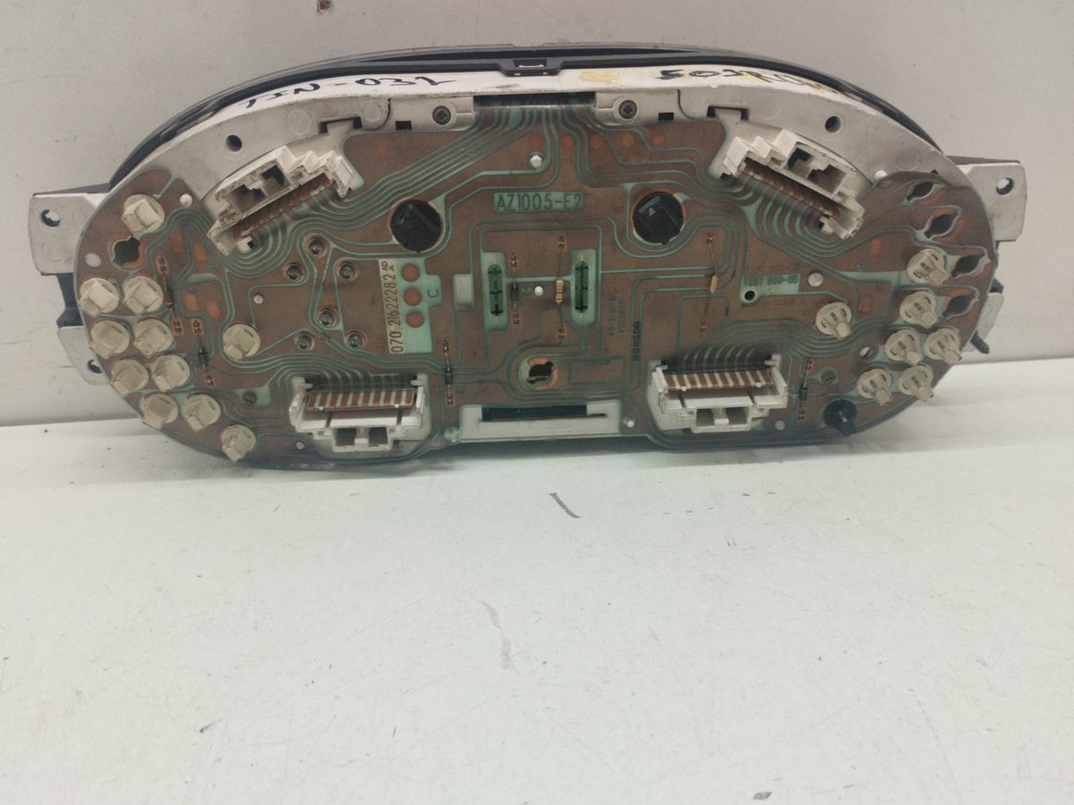 Tablero de Instrumentos Renault Clio II Fase I (B/CBO) 1998-2001 1,2 1.2L 43kW 7700410432F