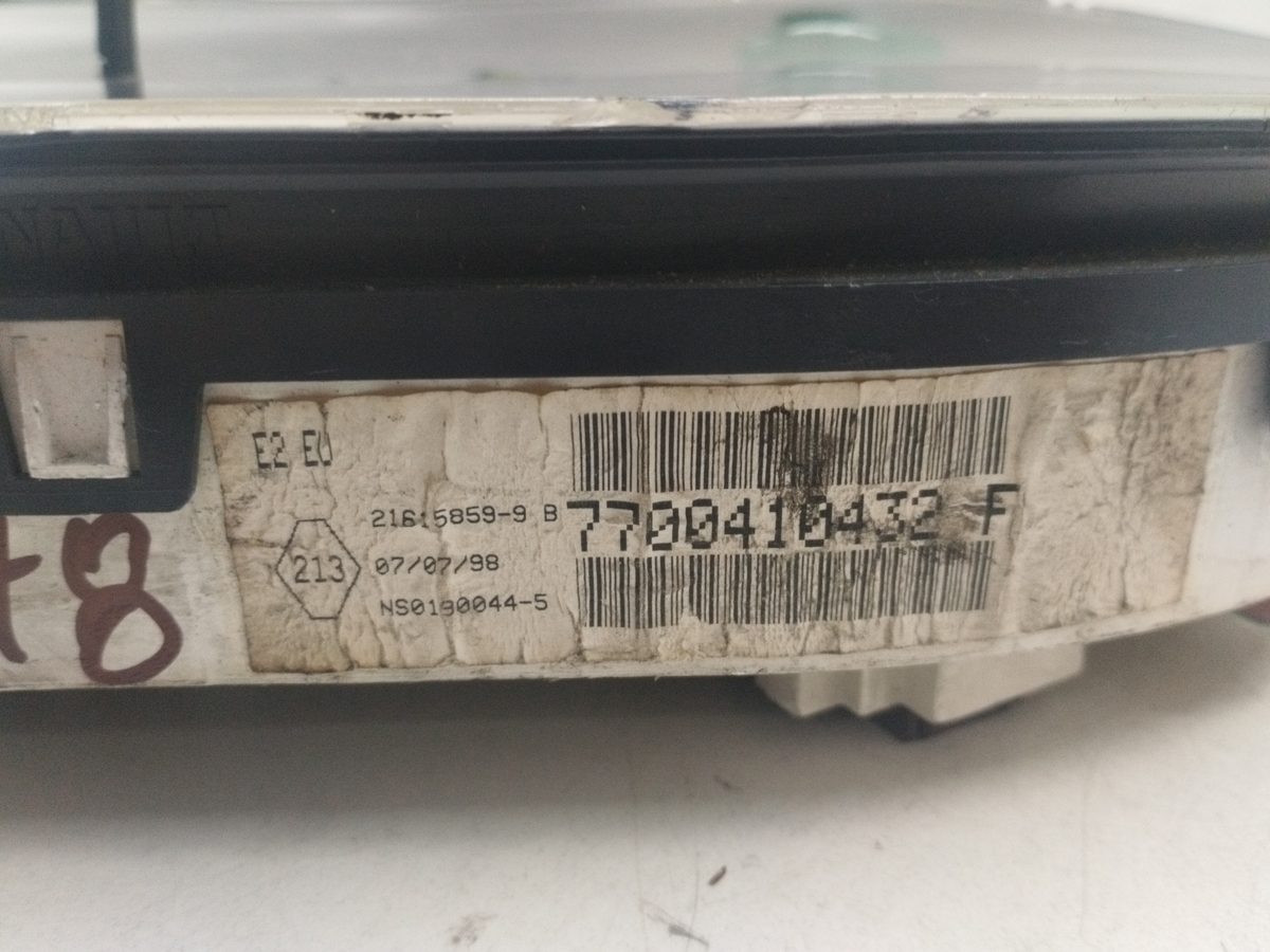 Tablero de Instrumentos Renault Clio II Fase I (B/CBO) 1998-2001 1,2 1.2L 43kW 7700410432F