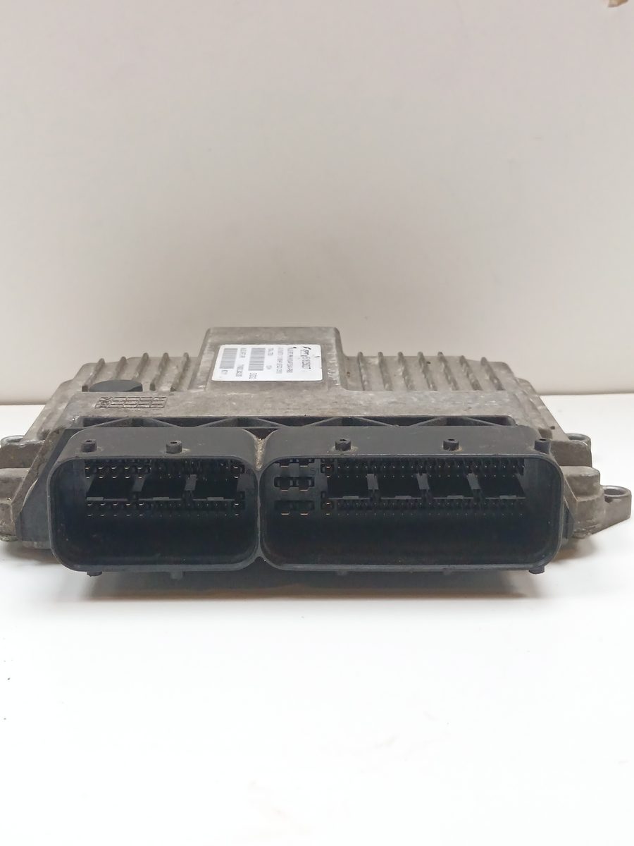 Centralita Motor Uce Fiat Grande Punto (199) 2005-2012 51825027