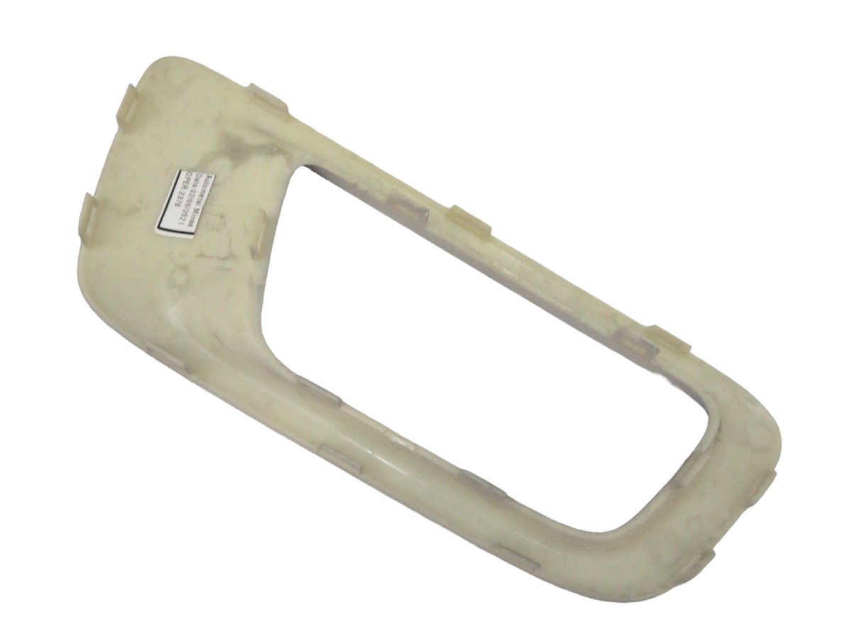 REJILLA PARAGOLPE DEL DER CHEVROLET S10 2013/COLO P/PINTAR