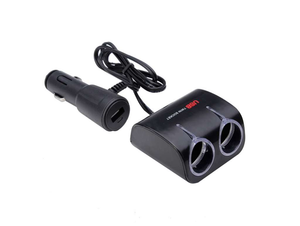Adaptador de encendedor con dos salidas y puertos USB