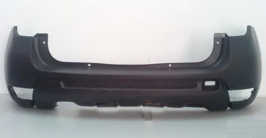 Paragolpes trasero Renault Duster con orificio para sensor