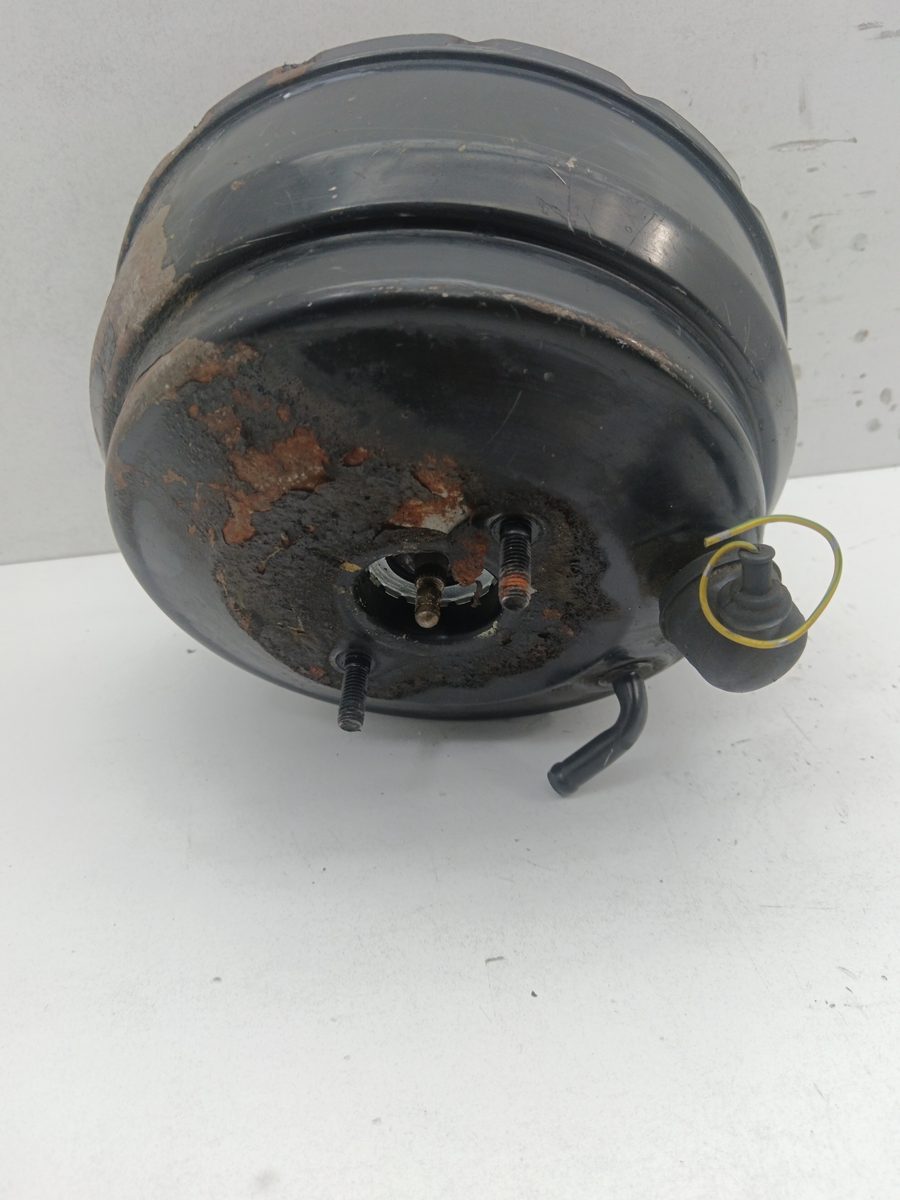 Servofreno Mitsubishi L 200 (K60T) 1996-1999 2.5 Diesel 2.5L 55kW MR449474