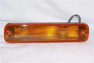 Faro de paragolpes delantero izquierdo