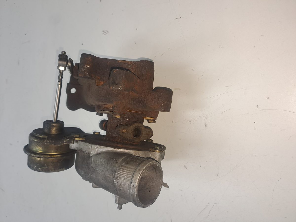 Turbocompresor Citroën C4 Berlina 2004-2011 Exclusive 1.6L 80kW K03024CG5020241