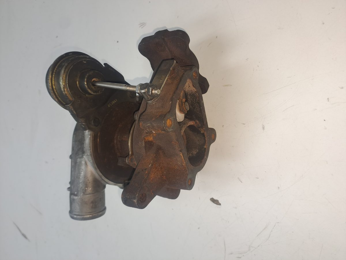 Turbocompresor Citroën C4 Berlina 2004-2011 Exclusive 1.6L 80kW K03024CG5020241