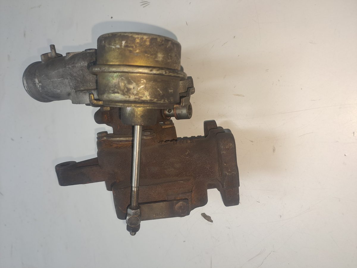 Turbocompresor Citroën C4 Berlina 2004-2011 Exclusive 1.6L 80kW K03024CG5020241