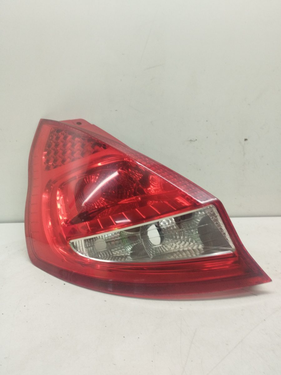 Farol Trasero Izquierdo Exterior Ford Fiesta (CB1) 2008-2013 Ambiente