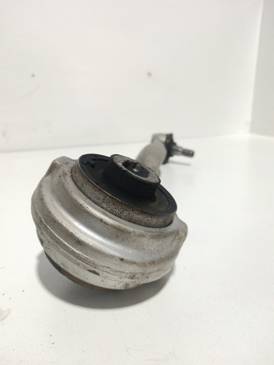 Parrilla de Suspension Inferior Trasera Izquierda Mercedes-Benz Clase C (W204) Berlina
