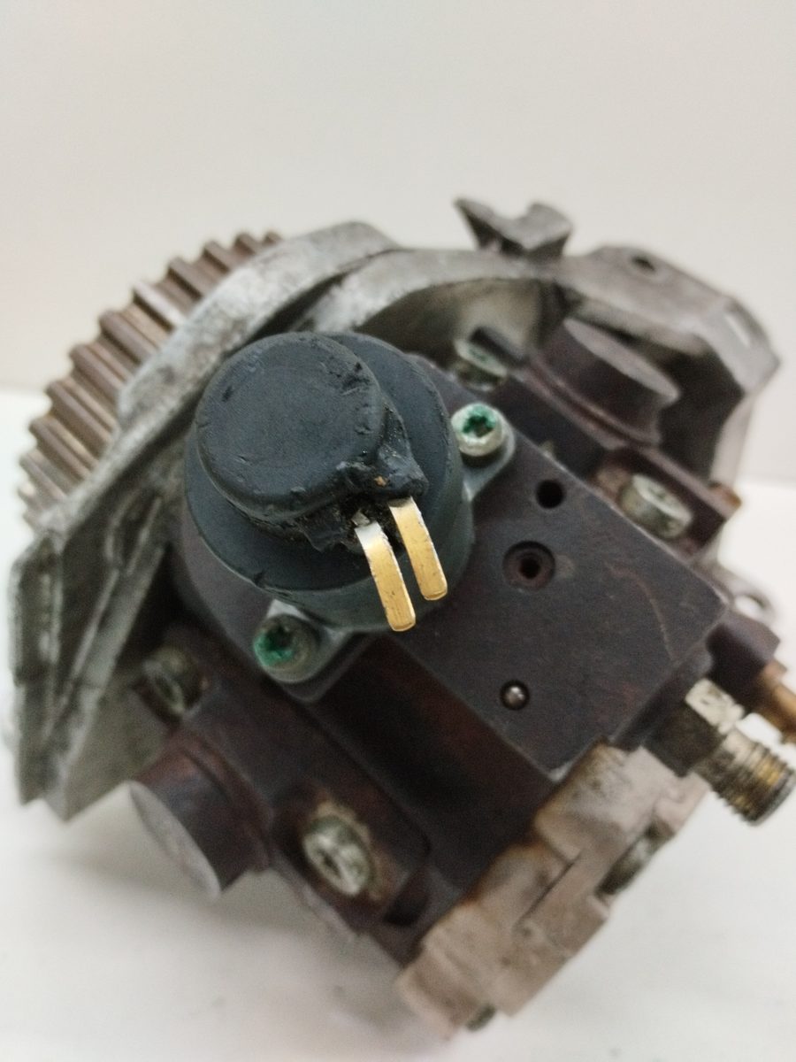 Bomba Inyeccion Peugeot 206 Berlina 1998-2010 1.6 HDi FAP CAT (9HZ / DV6TED4) 9656300380